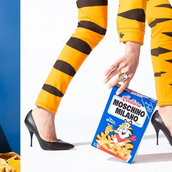 Moschino Couture Milano Cereal Box Kellogg's Frosted Flakes Cereal Box - Picture 6 of 6